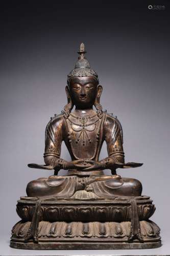 Bronze lacquered gold statue of Guanyin
