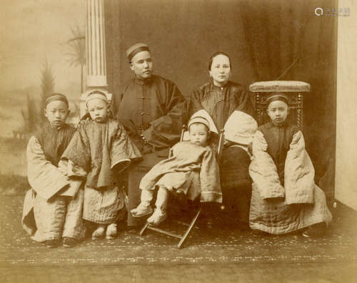 1870-1880s 清末家庭合影照 蛋白照片/Albumen Print