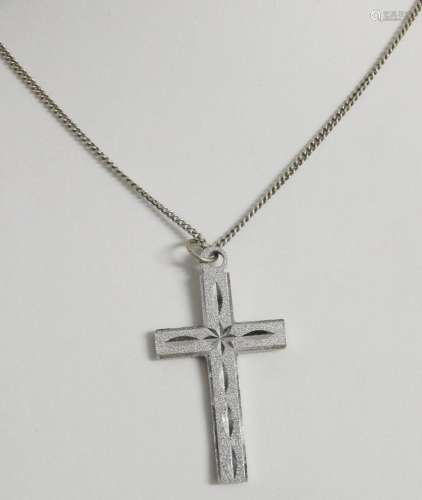 Halskette,835er Silber mit Kreuzanhänger