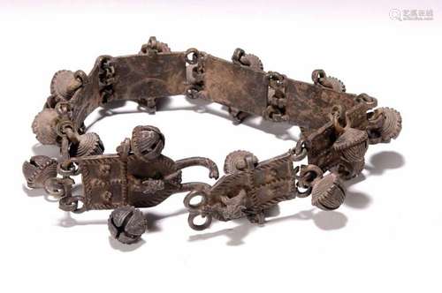 Elephant ankle chain, India, around 1900, metal, 8