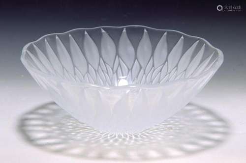 Decorative glass bowl  Vibration , Lalique, France