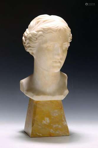 Large bust of Juno, around 1910/20, alabaster,on a beige