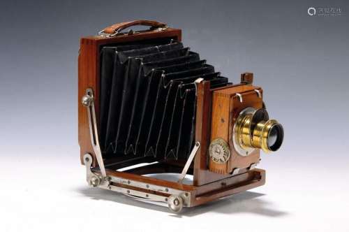 Bellows camera with Bistigmat 9x12 lens, Rodenstock