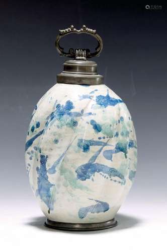 Screw-top bottle, South German, around 1760/70