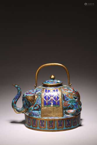 清 銅胎掐絲琺琅象型茶壺