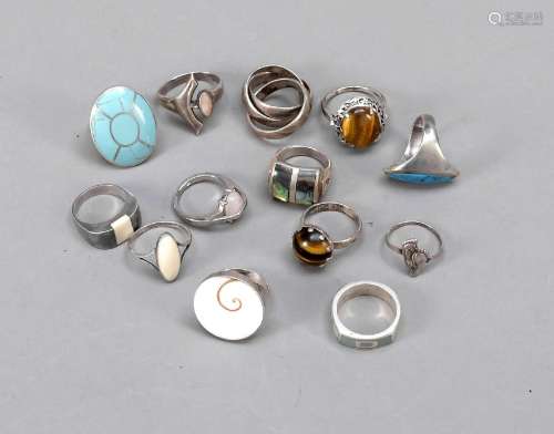 Group of 13 ladies' rings, 20th cen