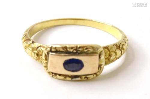 Mourning / Memorial jewellery: A 19th gold mourning ring set...