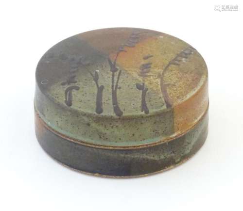 A studio pottery pot and cover William Creitz (1907-2015) wi...