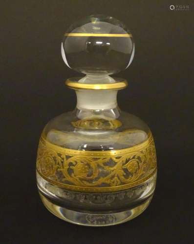 St Louis Glass : A Saint Louis Thistle perfume / scent bottl...