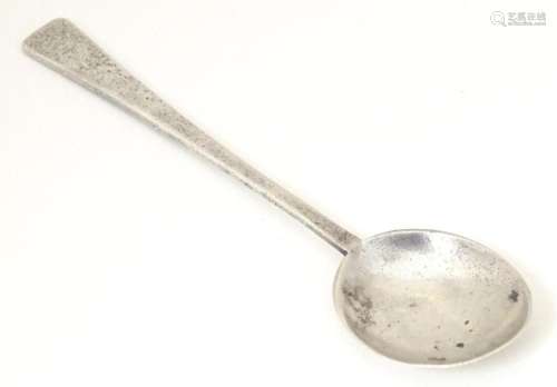 An Art Deco silver preserve spoon, hallmarked Birmingham 194...