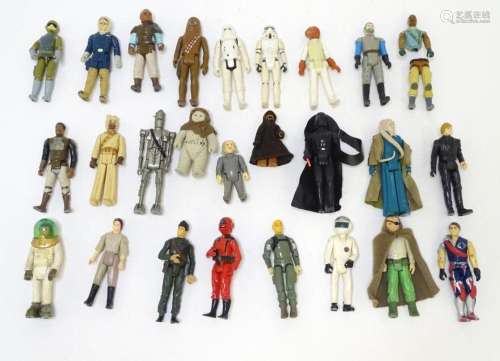 Toys : a quantity of Star Wars figures, comprising Darth Vad...