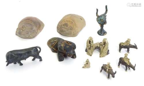 A quantity of Oriental items comprising a hardstone carving ...