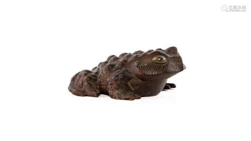 A Hokkaido carved mountain-ash toad, Japanese circa 1920