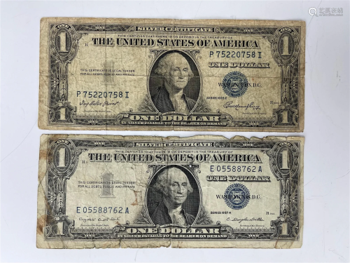 1935 and 1957 Blue seal 1 Dollar US Federal Reserve Bank Not...