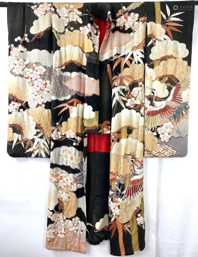 Vintage Embroidered Japanese Wedding Kimono