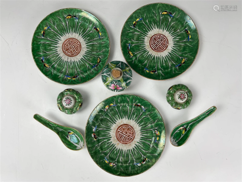 8 Pieces Famille Cabbage Leaf Porcelain Tableware