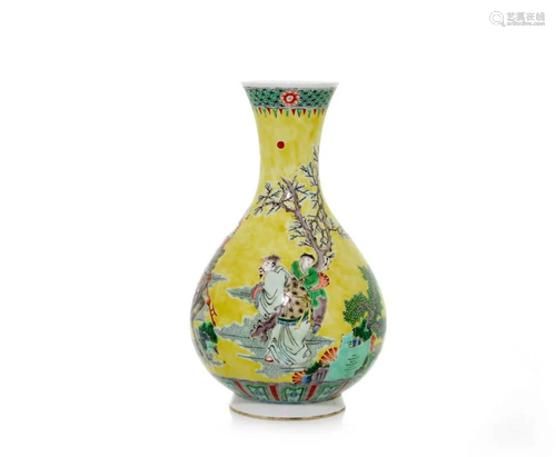 Fine Chinese Famille Verte Vase