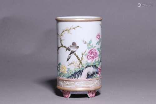 Chinese Famille Rose Porcelain Brushpot,Mark