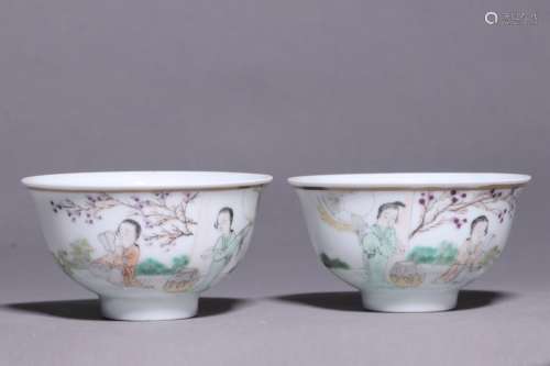 Pair of Chinese Famille Rose Porcelain Bowls,Mark