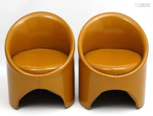 Vintage Retro : A pair of 1960 s Gogo Tub chairs designed by...