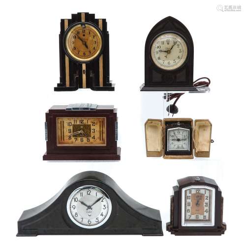 A Collection of 6 Bakelite Clocks
