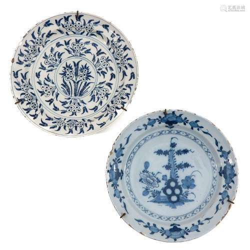 A Lot of 2 18th Century Delft Plates