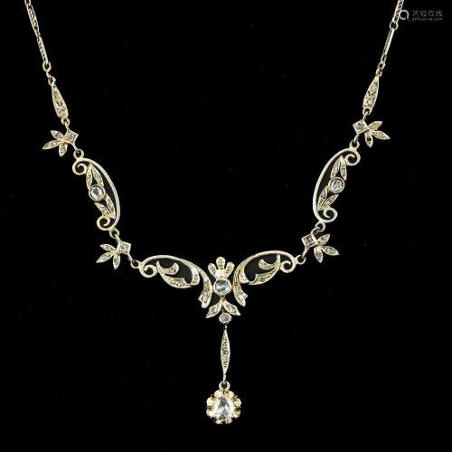 A 10KG Necklace with Rose and Antique Cut Diamonds