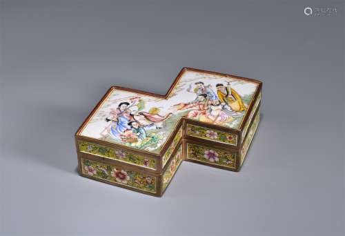 清 銅畫琺瑯八仙過海文房盒