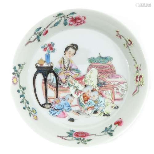 A Small Famille Rose Dish