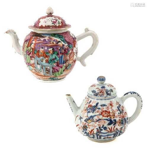 A Lot of 2 Teapots