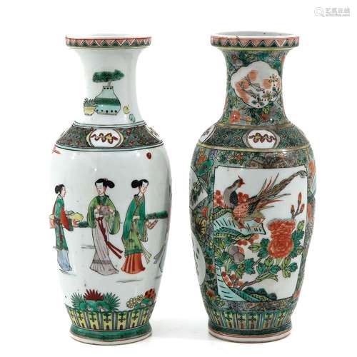 A Lot of 2 Famille Verte Vases