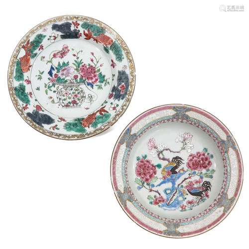 A Lot of 2 Famille Rose Plates