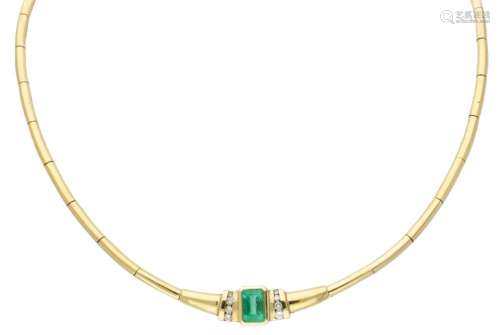 14K. Yellow gold link necklace set with approx. 0.91 ct. eme...