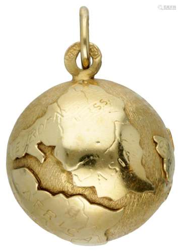Vintage 14K. yellow gold globe pendant.