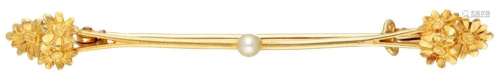 French 18K. yellow gold bar brooch set with a pearl.