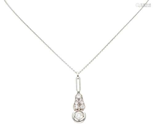 18K. White gold link necklace with pendant set with approx. ...