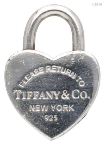 925 Silver Tiffany & Co. Return to Tiffany pendant.