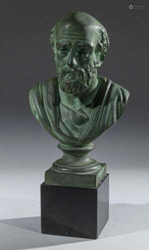Buste de Socrate (?) en bronze à patine verte sur piédouche,...