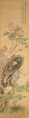 湖心女史 絹本花卉立軸  Hu Xin Nu Shi (Chinese) A painting of...