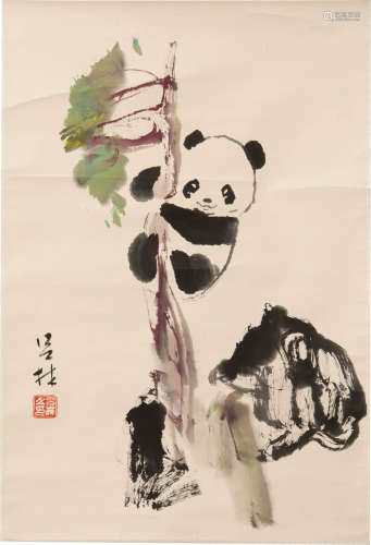 呂林 熊貓圖立軸  Lu Lin (Chinese), A painting of a panda  