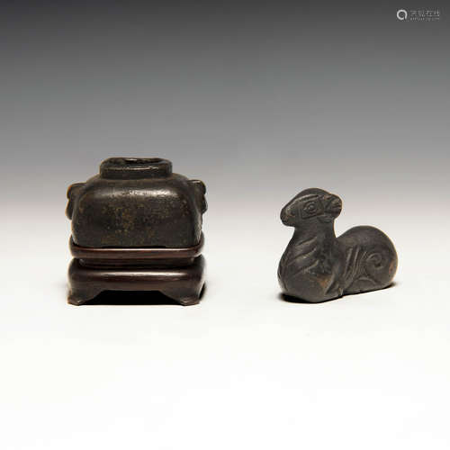 明代 銅文房兩件Two Chinese bronze scholar's items, Ming dyna...