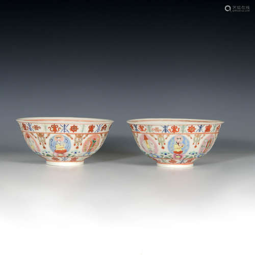 十九世紀 粉彩人物碗一對A pair of Chinese famille rose bowls,...