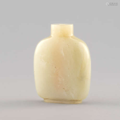 十九世紀 玉鼻煙壺A Chinese jade snuff bottle, 19th century
