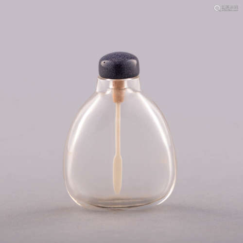 十八世紀 水晶鼻煙壺A Chinese crystal snuff bottle, 18th cent...