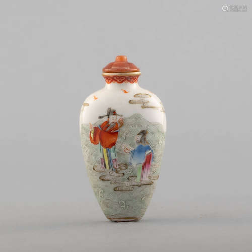 乾隆 粉彩三星鼻煙壺A Chinese famille rose porcelain snuff bo...