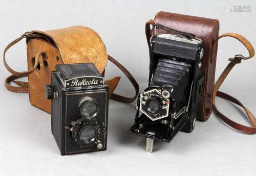2 Kameras um 1940