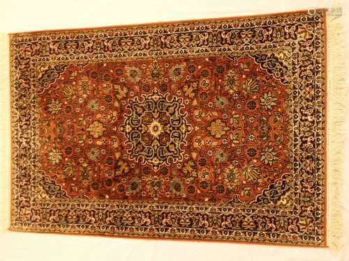 Orientteppich - Kaschmir-Seide auf Wolle