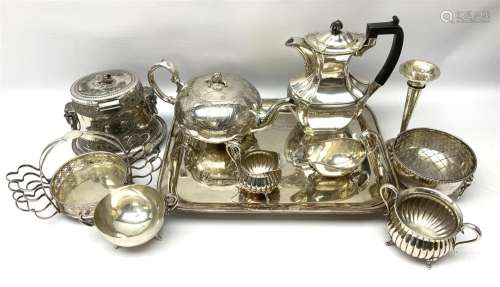 Early 20th century hallmarked silver trumpet vase stamped J ...