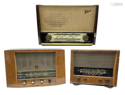 1955 Pye Fenman II valve radio in walnut veneered case