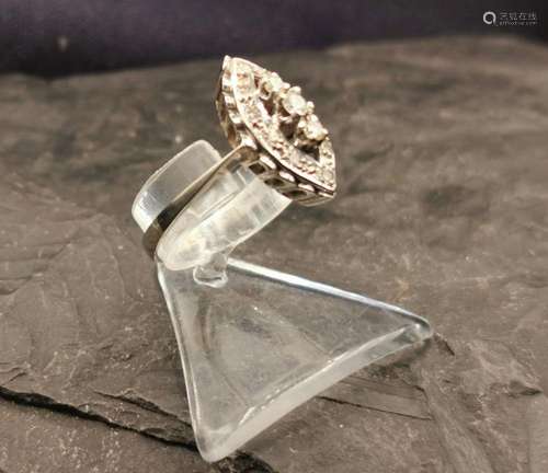 MARQUISE RING